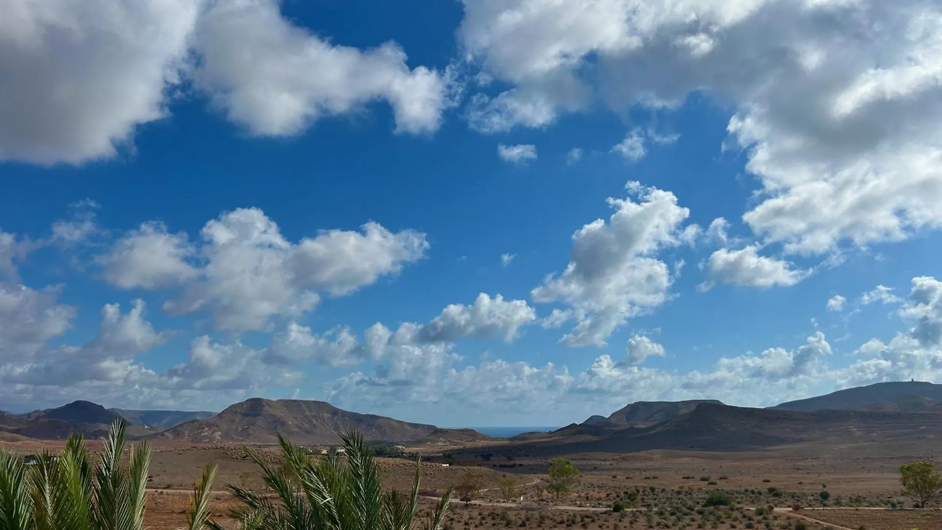 厄尔·坎皮洛·德·罗达尔El Risco Colorado, Cabo De Gata别墅 西班牙
